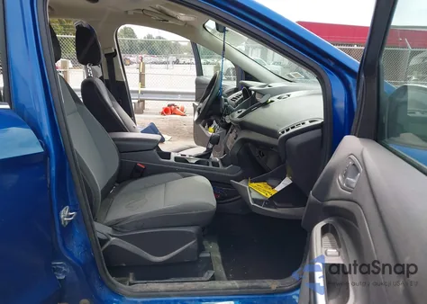 2017 Ford Escape Se z USA, uszkodzony, nr VIN 1FMCU9GD5HUA17889